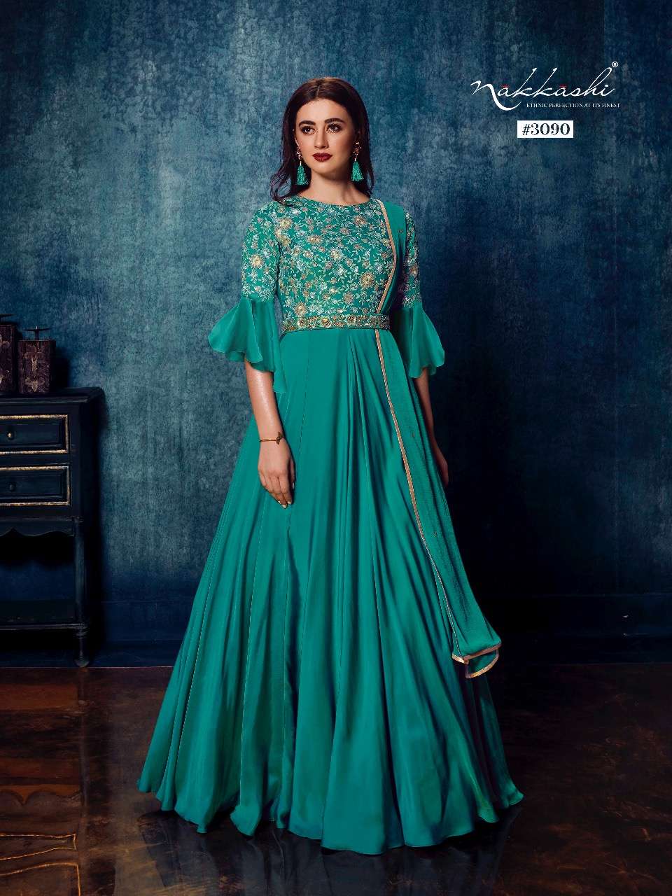 nakkashi breeze 3090 stylish look designer party wear gown online