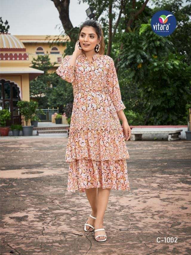 New Styles Look Designer Kurti Collection at Rs 425 in Surat | ID:  2851328153973