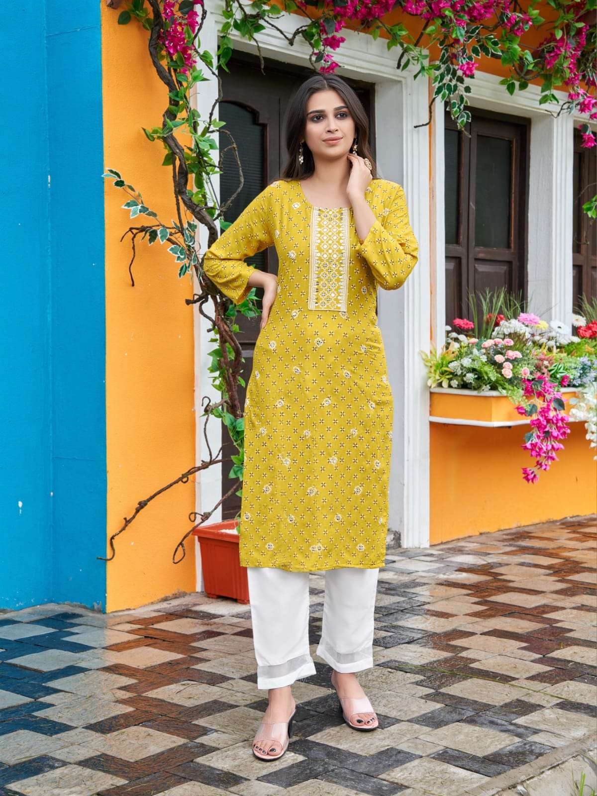 Buy FANCY KURTI WITH PLAZO PAIR at Rs. 800 online from Fab Funda fancy  kurtis : fv-1017-4