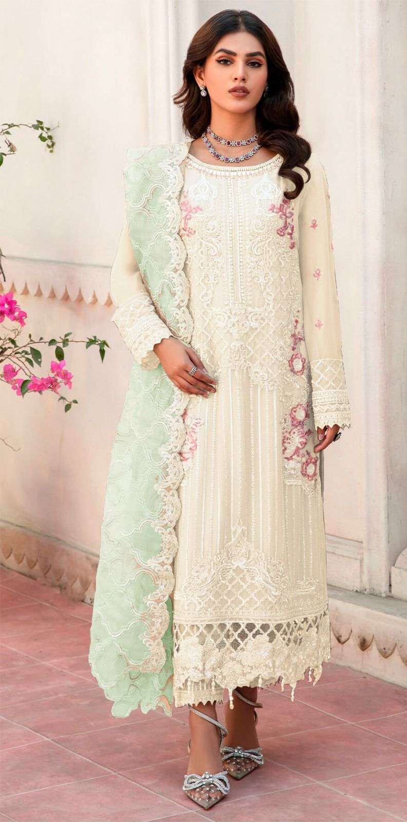 Pakistani salwar hot sale kameez designs catalogue