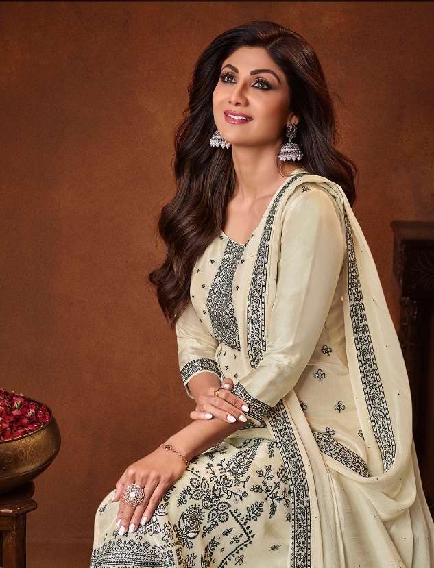  shilpa-6 by vatsam 601-604 series latest trending ready to wear salwar suit wholesaler surat gujarat