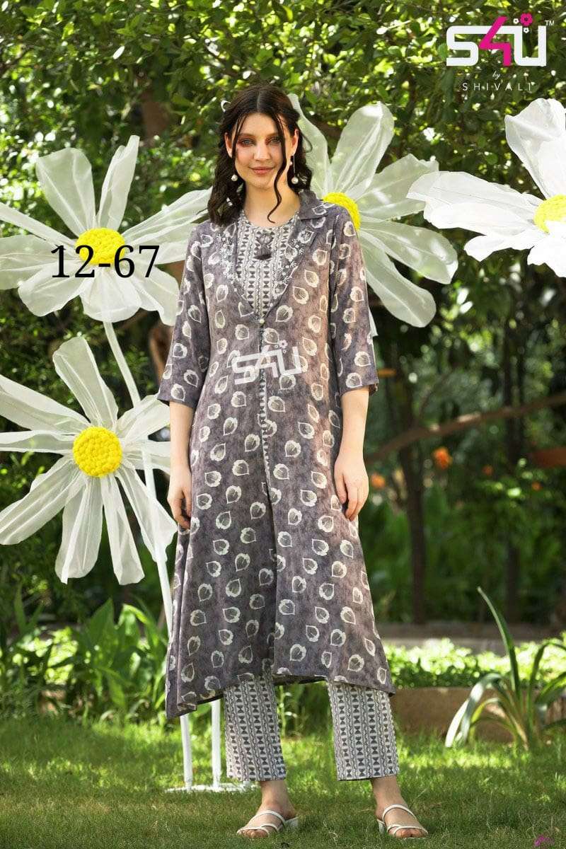 Buy Women's Rayon Embroidery Kurti Pant with Dupatta Set (Black_M) at  Amazon.in