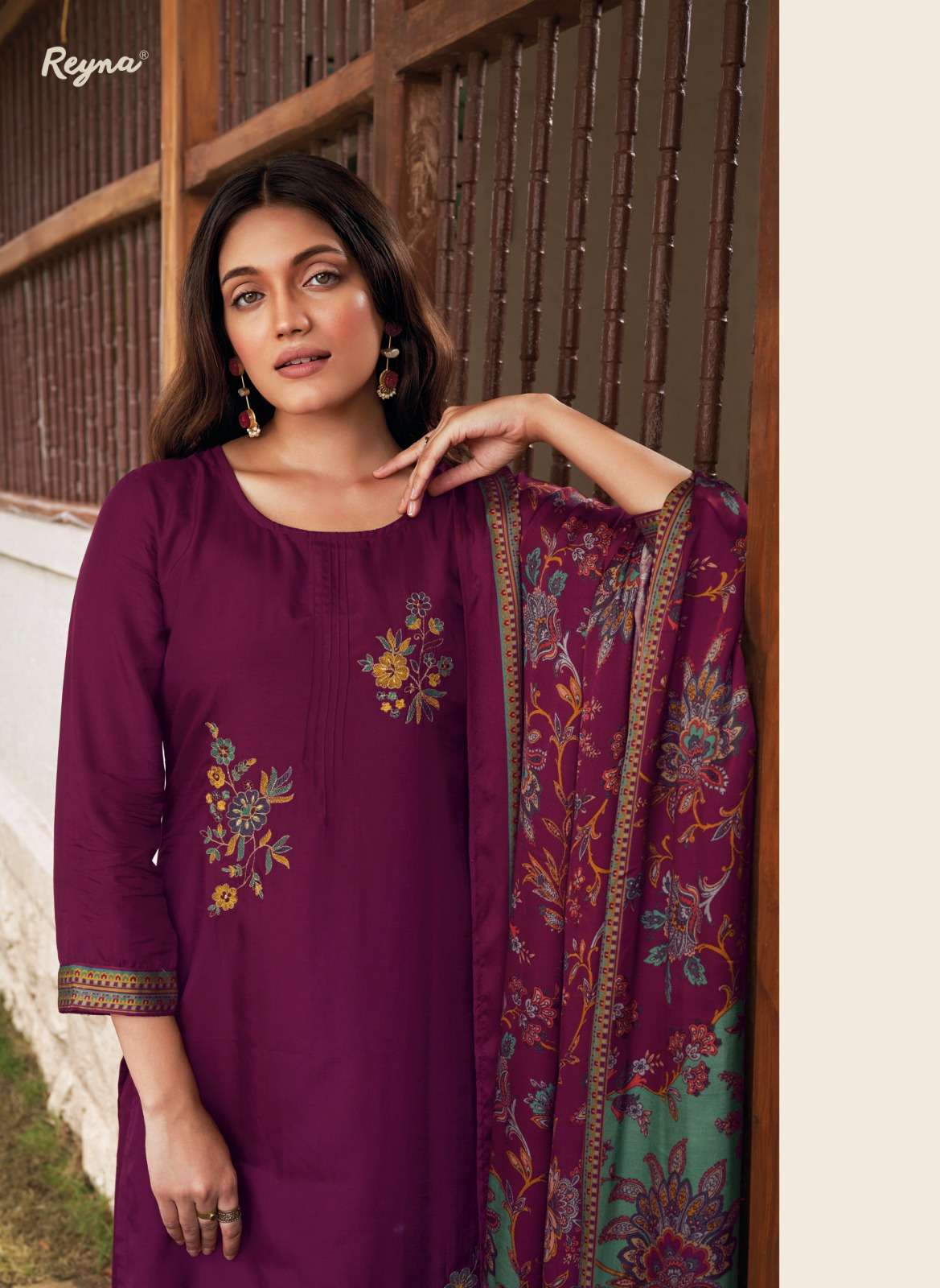 Ayan kurtis on sale