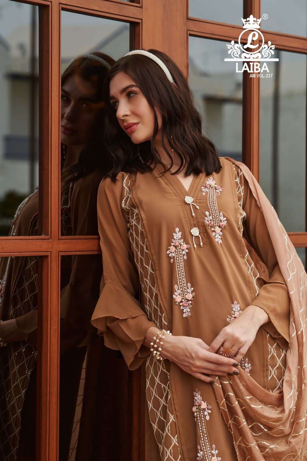 am vol-237 laiba latest pakistani readymade designer salwar kameez wholesaler surat gujarat