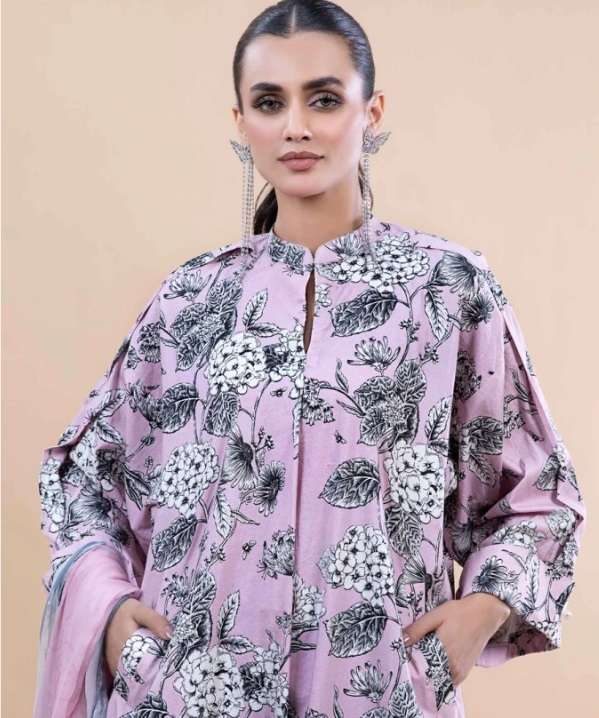 taj creations 457-458 design by taj creations  latest designer wedding wear pakistani suit at wholesaler rate india surat gujarat