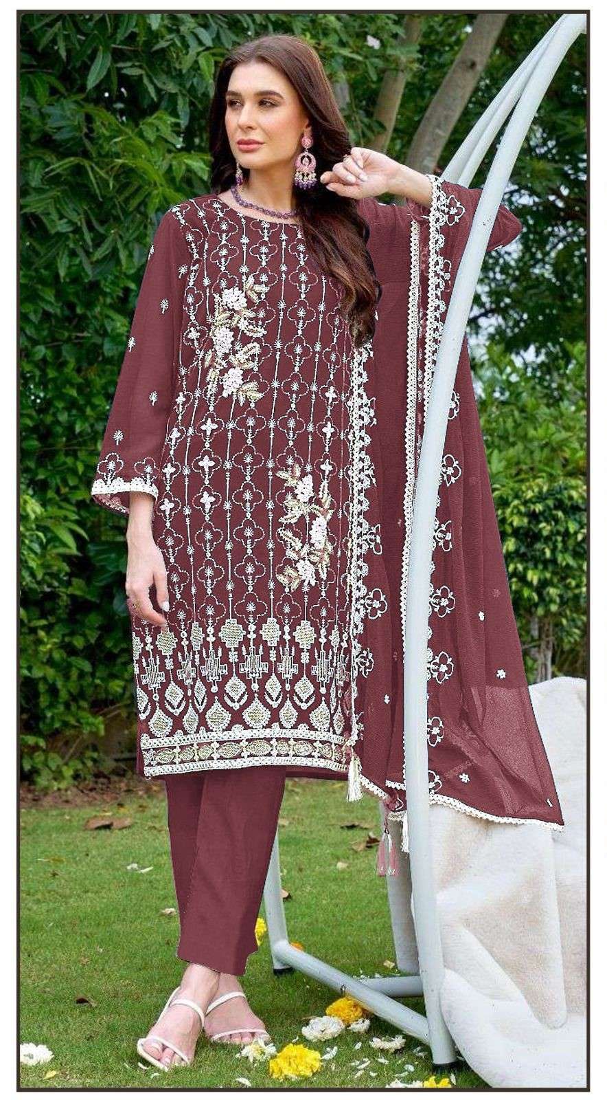 bilqis b-42 a to d stylish designer pakistani salwar suits buy wholesale online surat
