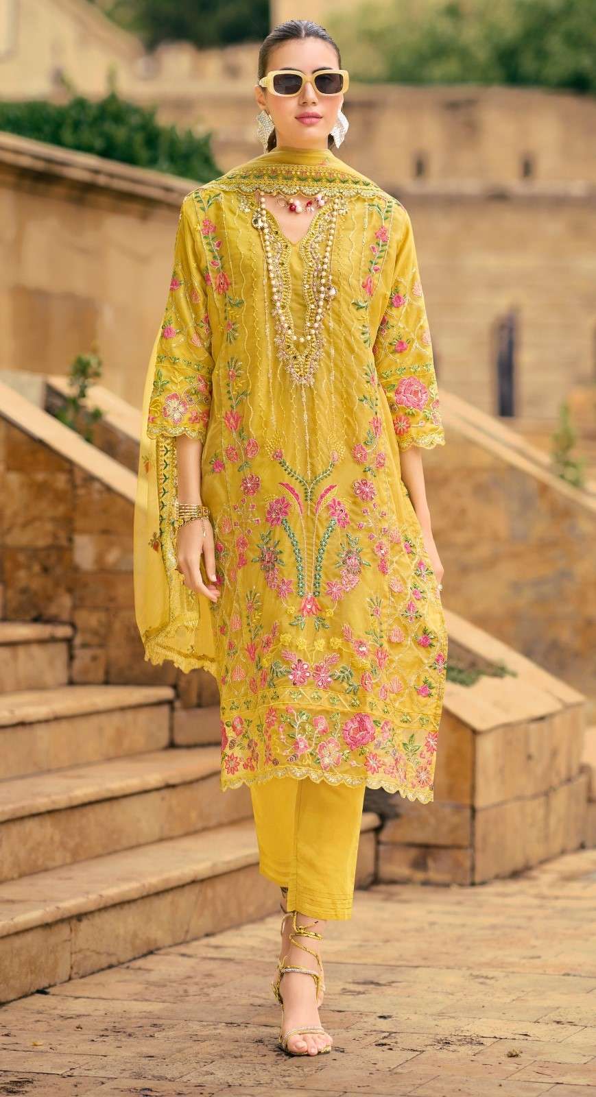 ramsha 1146 nx exclusive designer pakistani salwar kameez readymade collection surat gujarat 