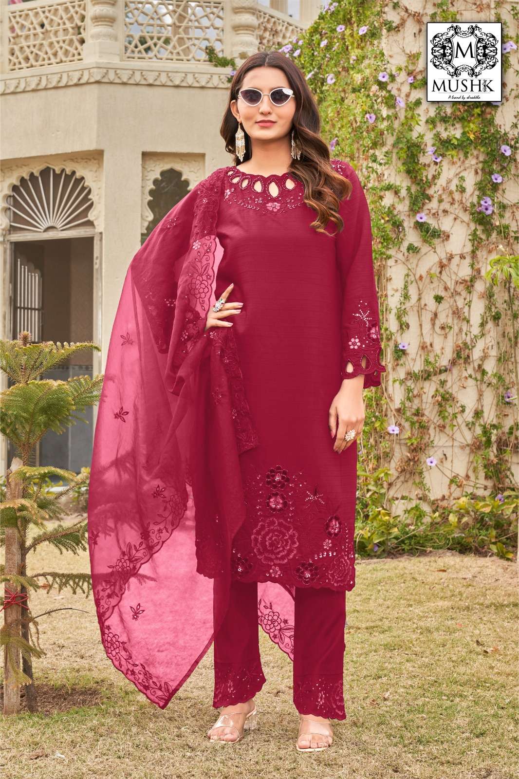 mushk 1007 colours stylish look designer pakistani salwar suits set wholesale collection surat 