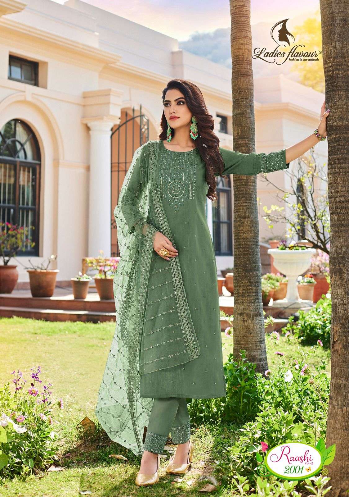 Aari brand sale kurtis online