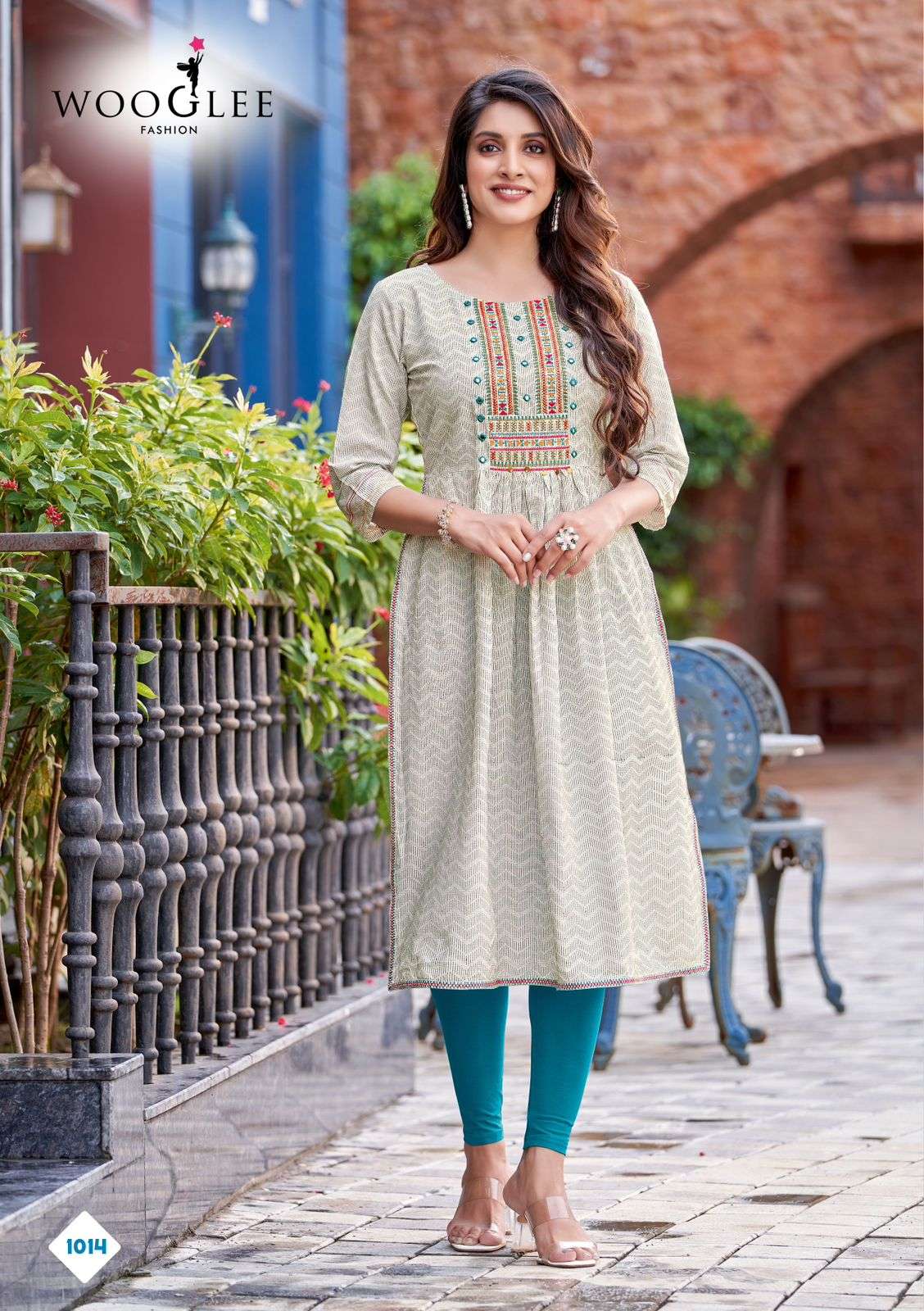 The 20 stylish and latest short kurti designs for 2023