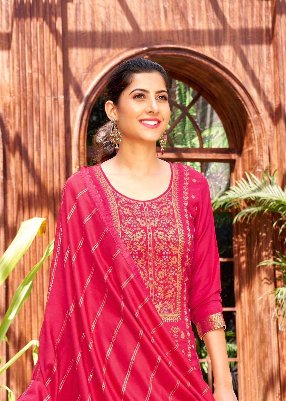 aarti by kalarang stylish designer salwar kameez catalogue design 2023