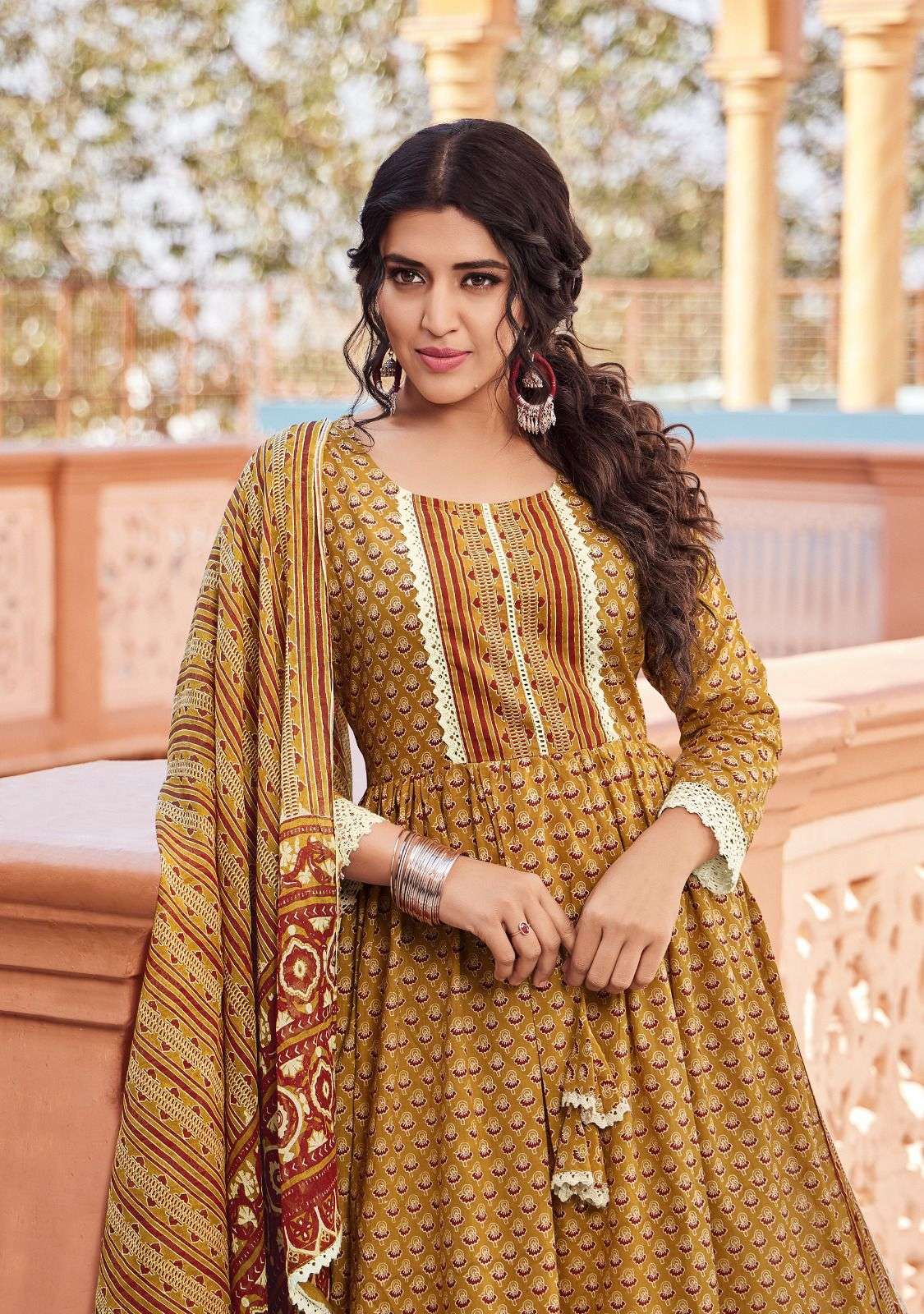 heritage by ladies flavour fancy designer kurtis catalogue online dealer surat