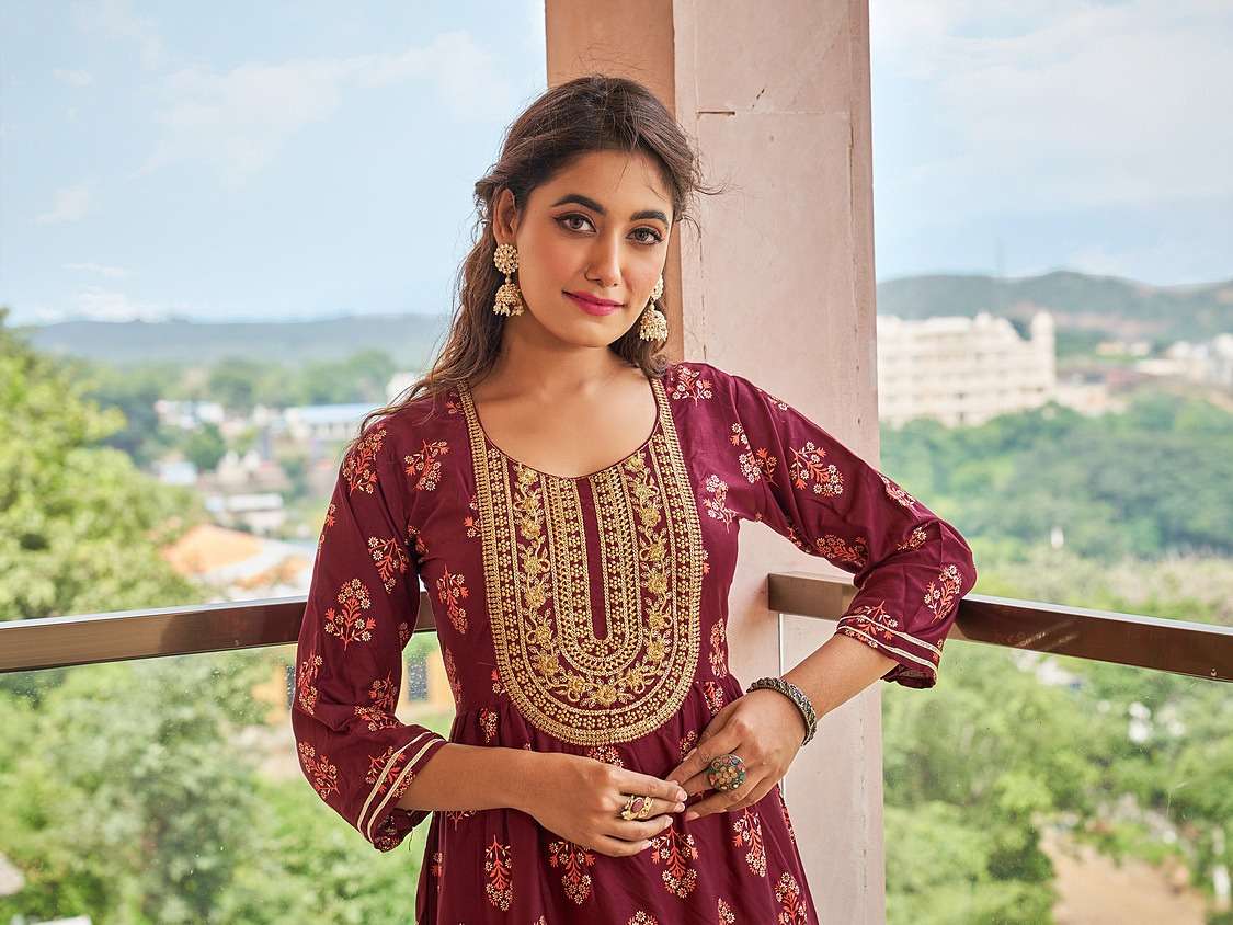 fantasy by viyaa designer latest designer kurtis catalogue online dealer surat
