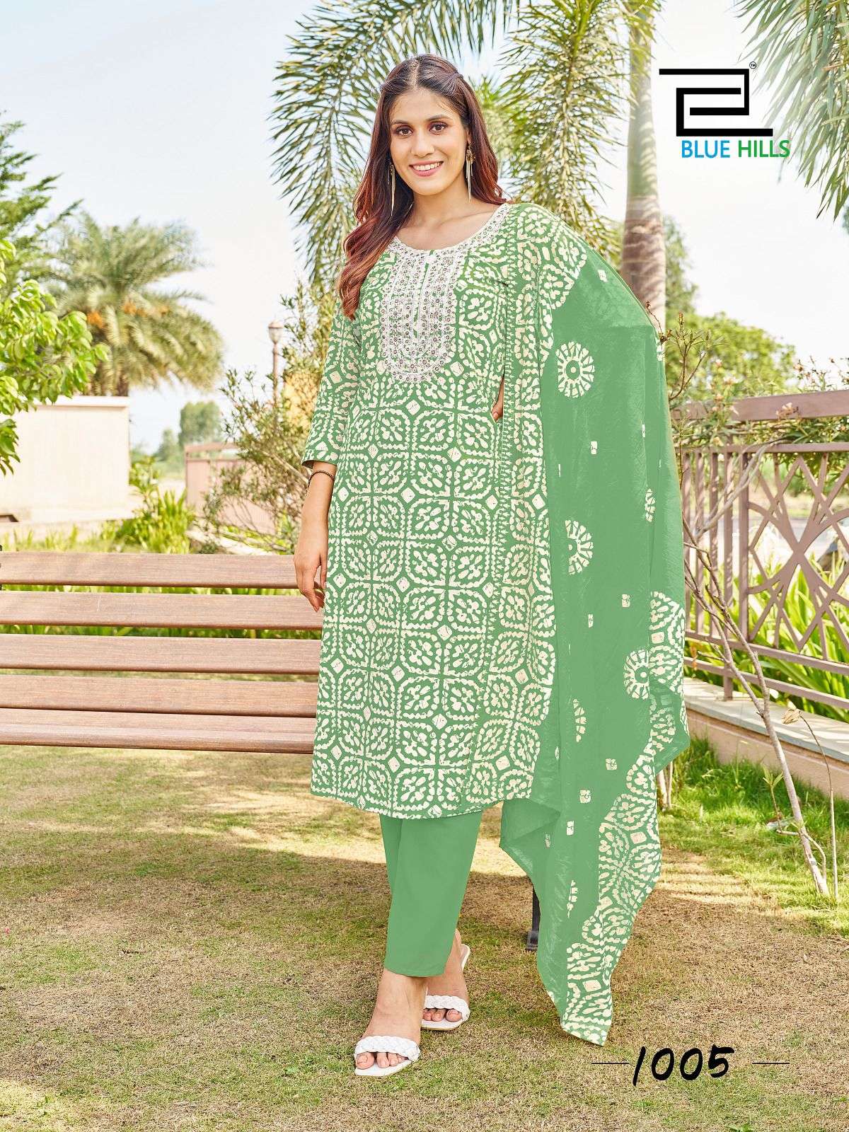 Trending kurtis online online