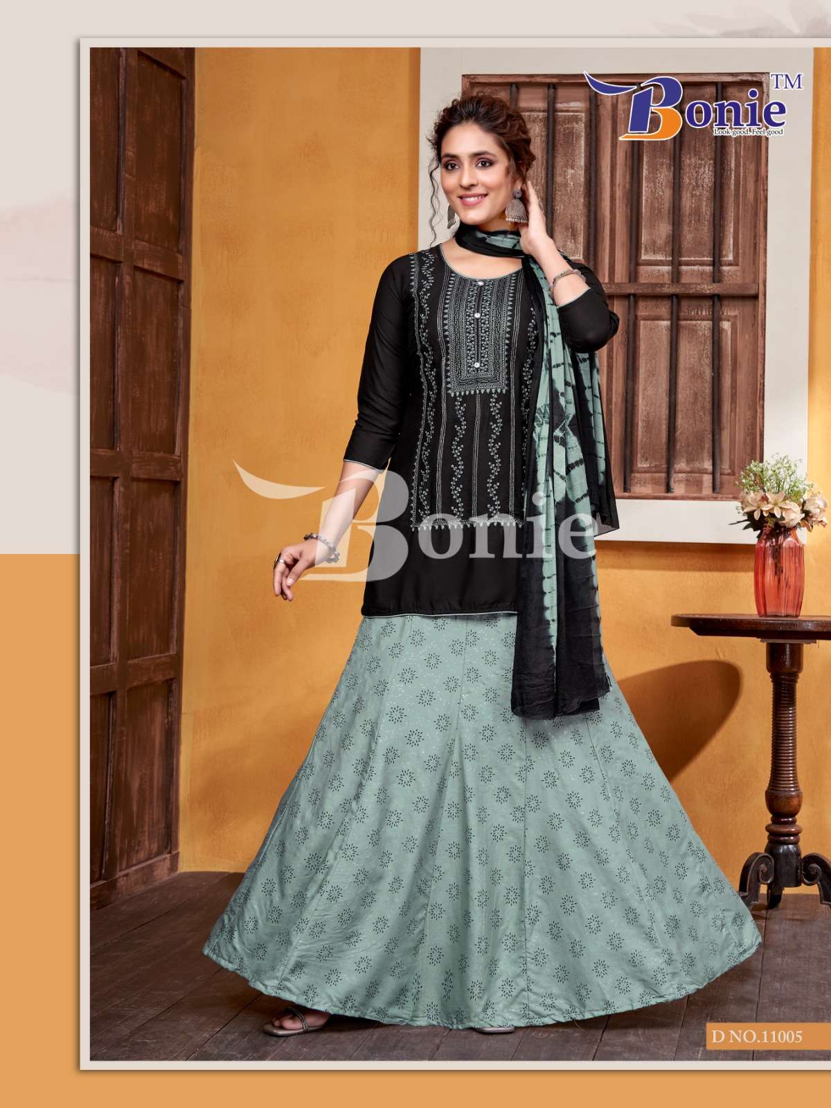 Online 2024 kurti skirt