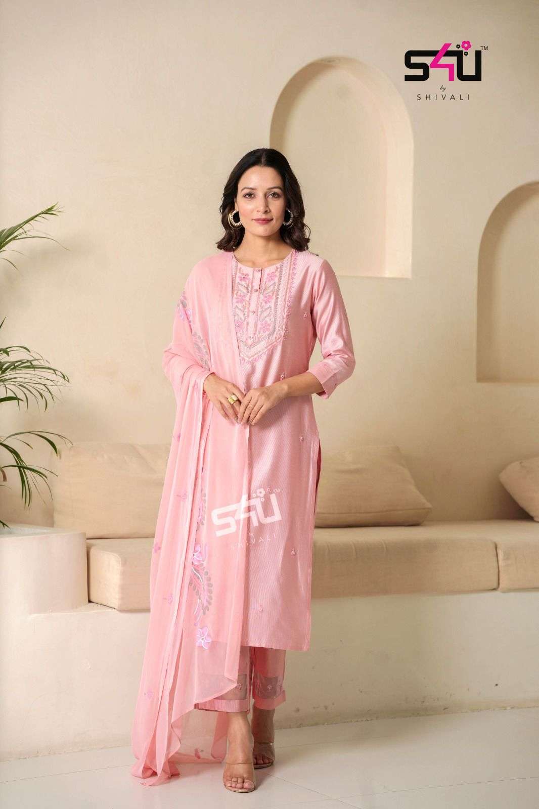 3/4 Sleeve Ladies Grey Anarkali Kurti, XL at Rs 450 in Ahmedabad | ID:  26997117473