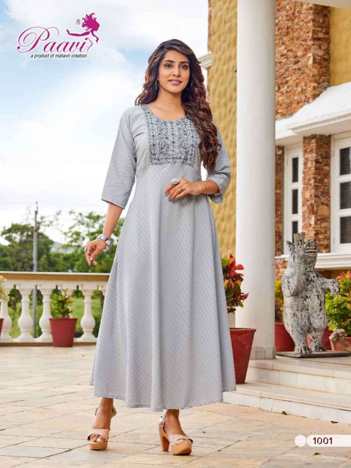Women Clothing Online Store: Traditional and Ethnic Kurti Designs
