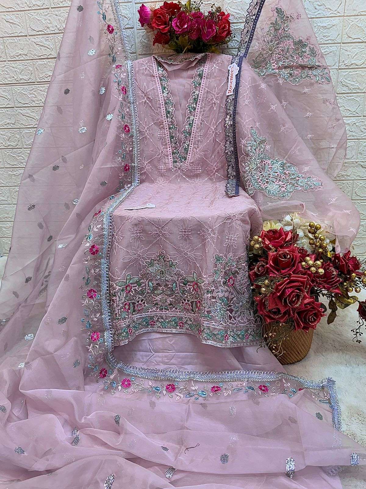 fepic rosemeen 1762 heavy organza designer pakistani salwar kameez catalogue at surat 