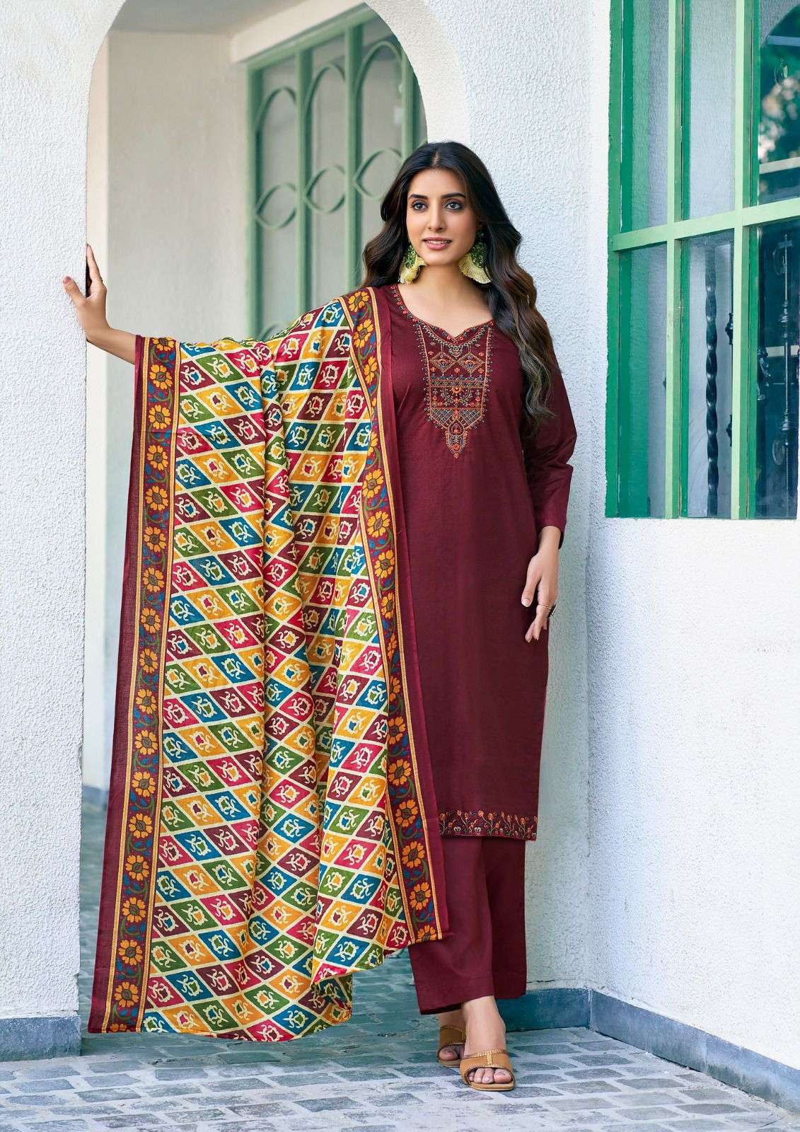 romani by saanvi trends 1001-1008 series heavy cotton designer salwar kameez catalogue surat gujarat 