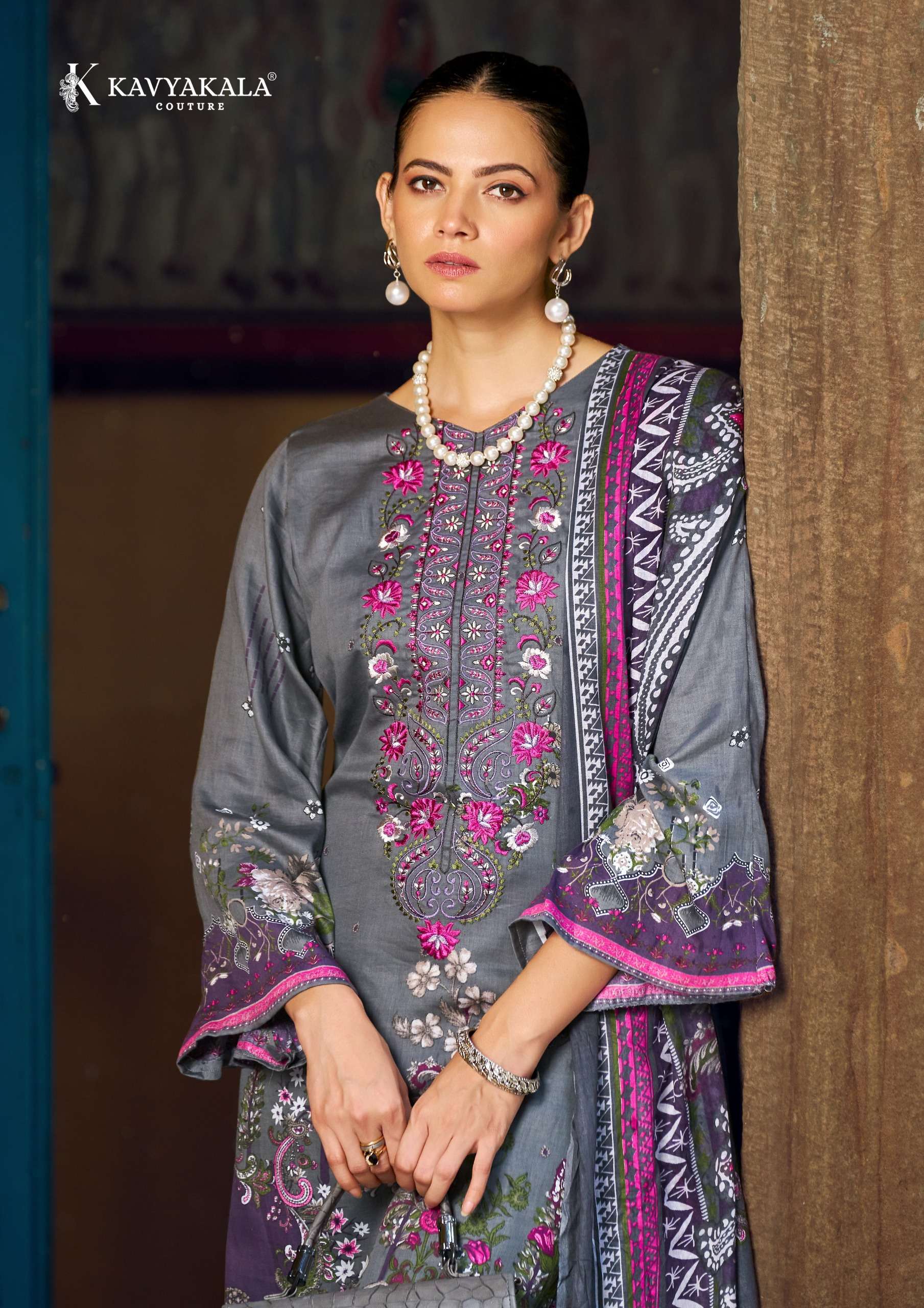 kishmish by kavyakala couture 1001-1006 series fancy designer salwar kameez catalogue manufacturer surat gujarat 