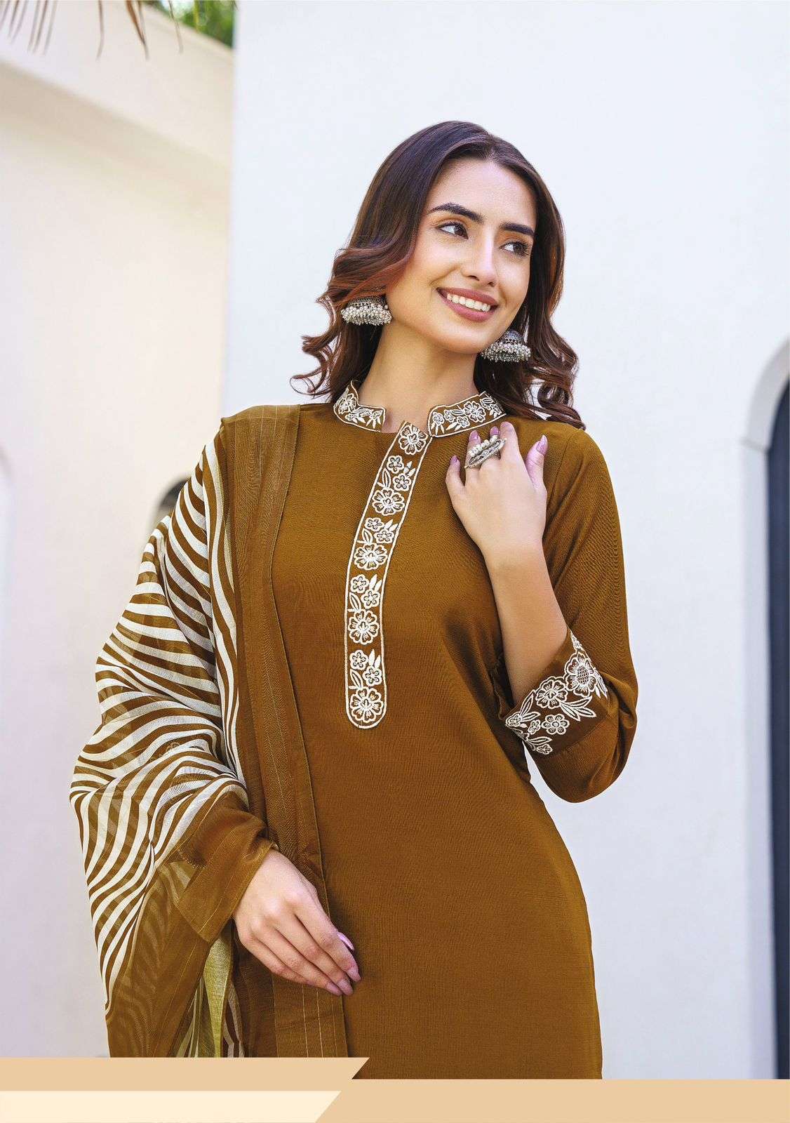 womaniya vol-5 by 18 attitude 501-507 series latest fancy designer kurtis catalogue online collection surat gujarat 