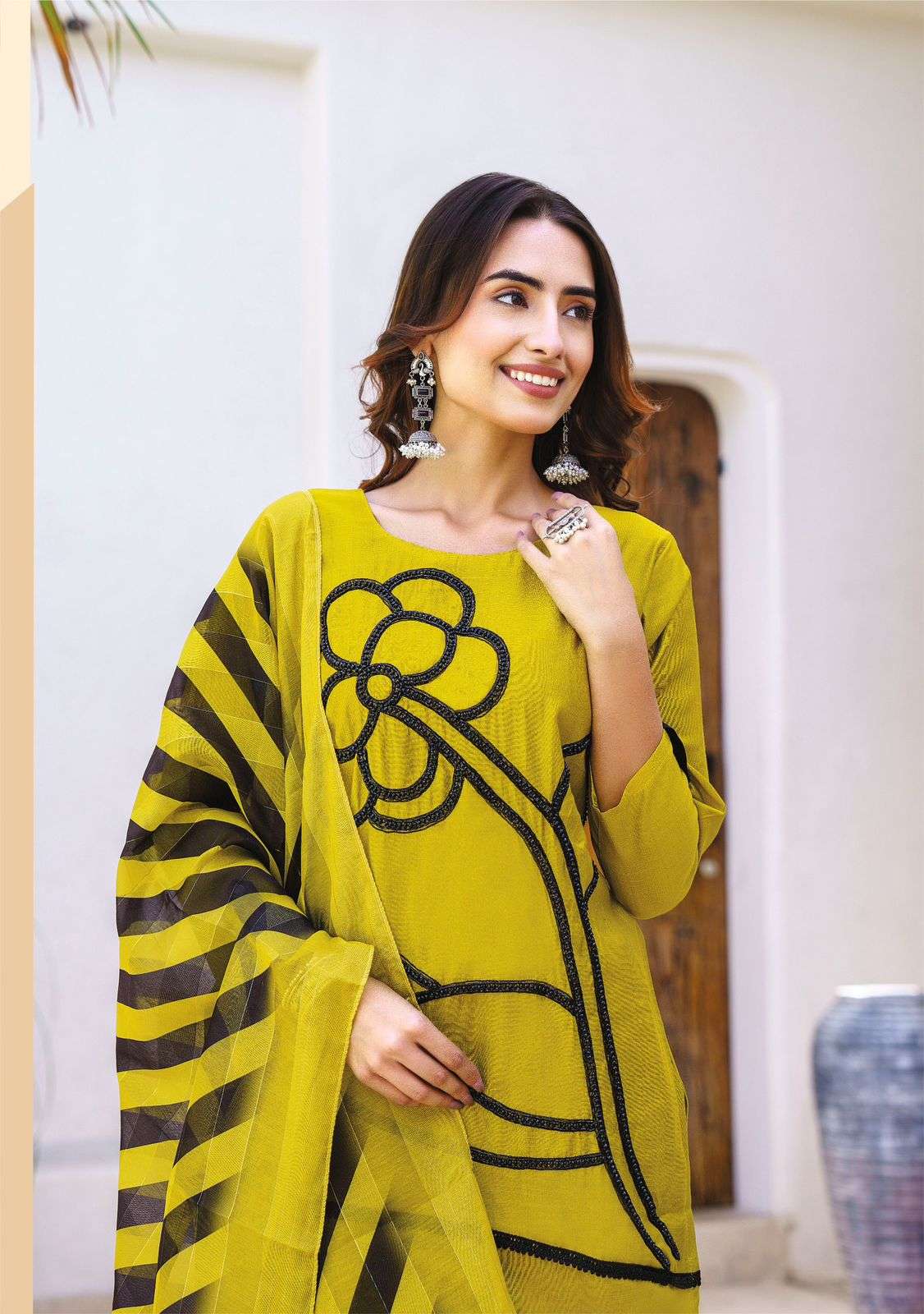 womaniya vol-5 by 18 attitude 501-507 series latest fancy designer kurtis catalogue online collection surat gujarat 