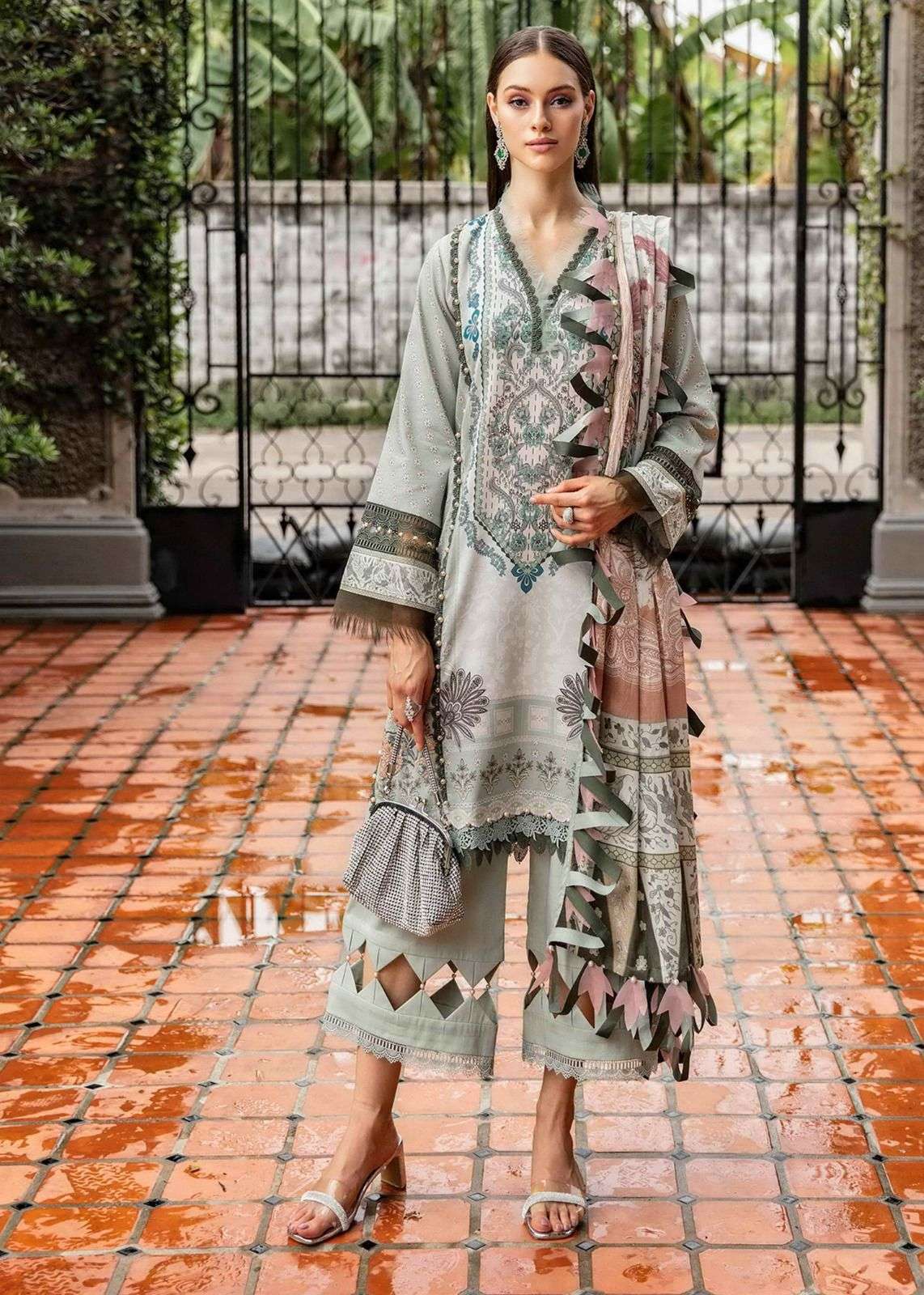 gulmohar vol-1 by saanvi trends 101-106 series cotton karachi printed salwar kameez catalogue surat 