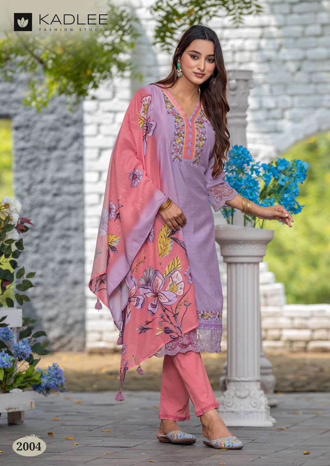 kadlee rivanta 2001-2006 series rayon designer kurtis catalogue online wholesaler surat gujarat