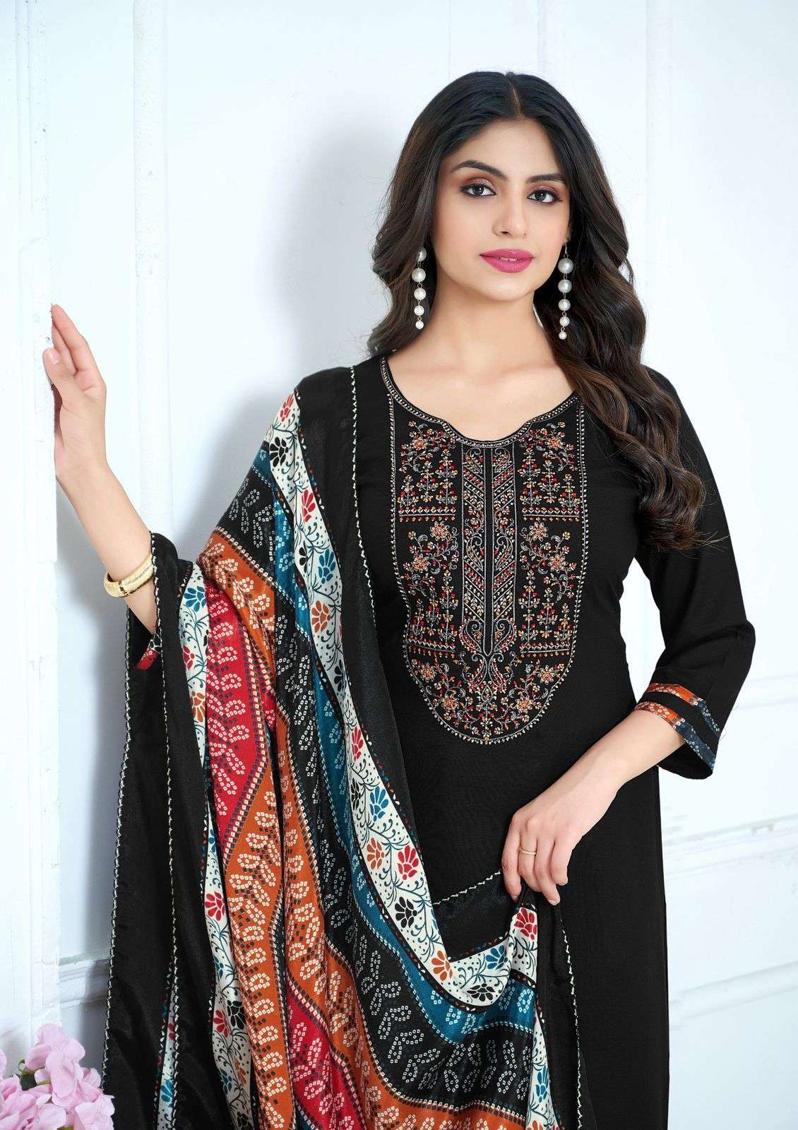 hala nigaar vol 2 designer rayon sulb embroidered salwar kameez wholesale best price catalogue 