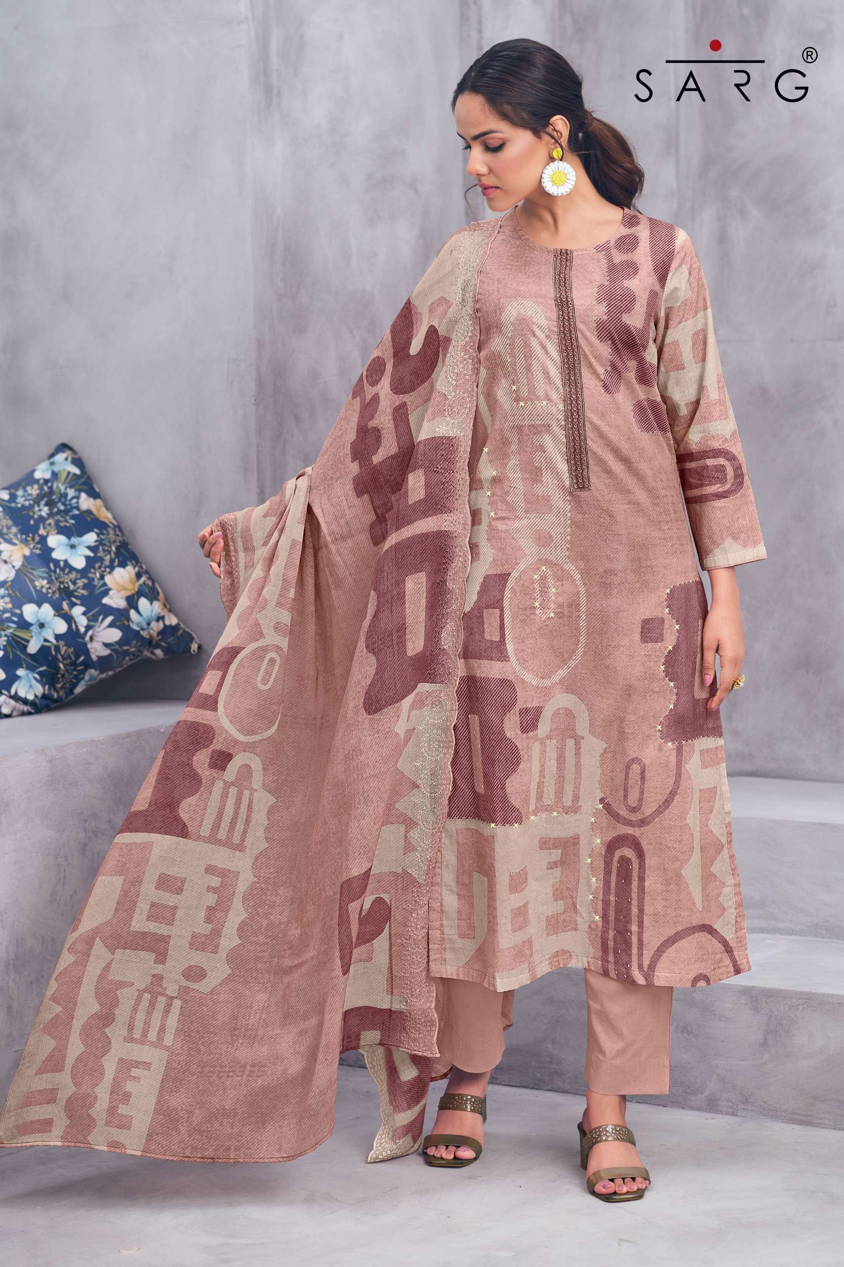 sarg mizna pure cotton lawn digital hand work salwar kameez online shopping wholesalers surat