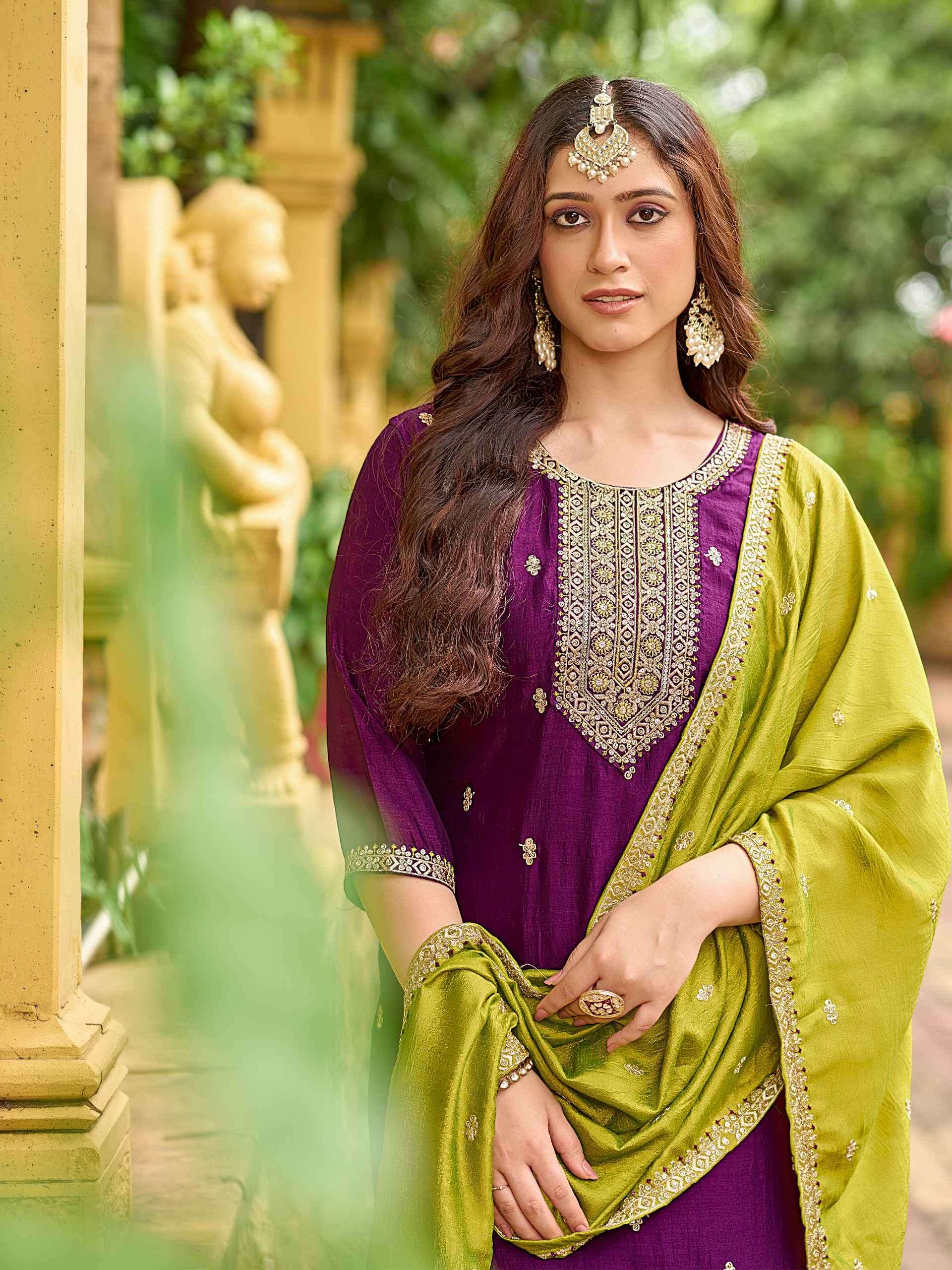  hiral by aanchi colors fancy designer casual wear straight cut kurti wholesaler 